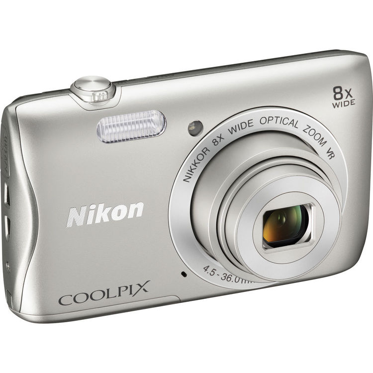 nikon coolpix s700